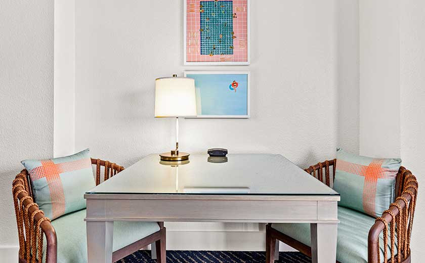 desk in guestroom